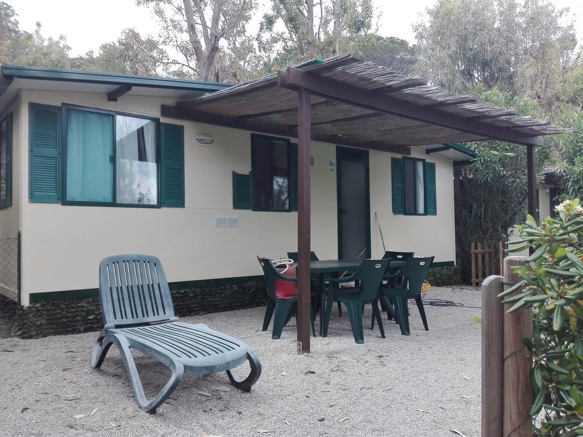 Acquaviva Village Camping Portoferraio Exteriör bild