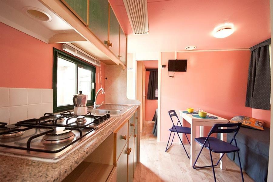 Acquaviva Village Camping Portoferraio Exteriör bild